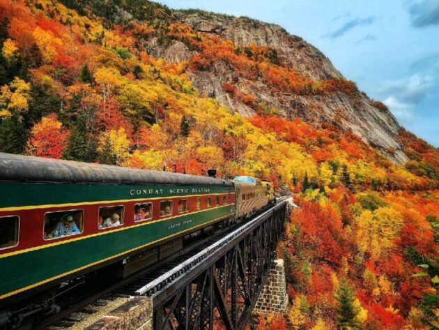 ★ Conway Scenic Railroad