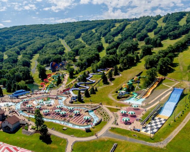 Camelbeach Outdoor Waterpark
