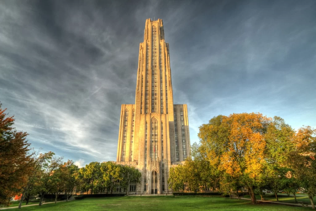 ★ Cathedral of Learning