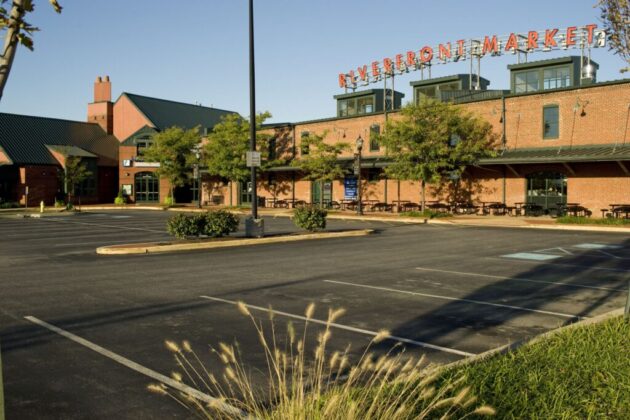 Riverfront Market
