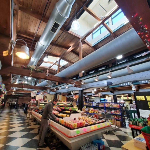 Riverfront Market