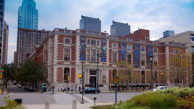★ Academy of Natural Sciences