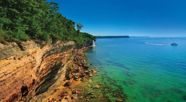Pictured Rocks National Lakeshore