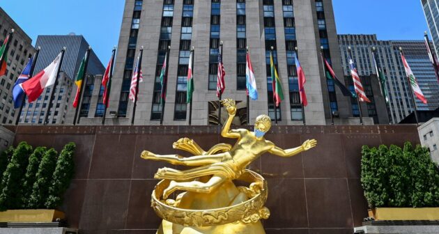 Rockefeller Plaza and Prometheus Statue