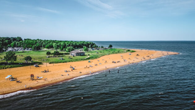 Sandy Point State Park