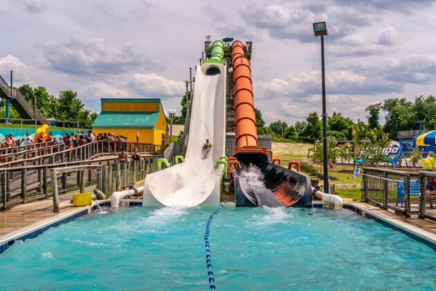 Six Flags America