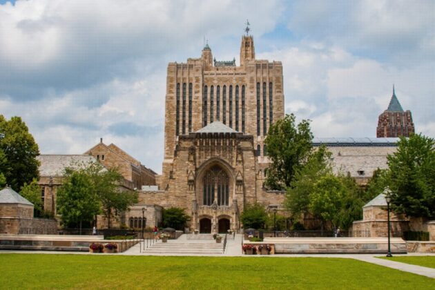 Sterling Memorial Library