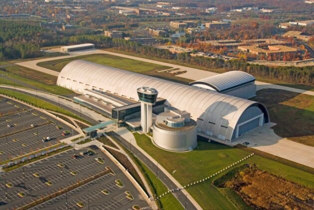 Steven F. Udvar-Hazy Center ★★★