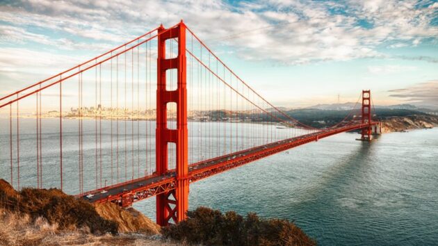 Golden Gate Bridge ★★