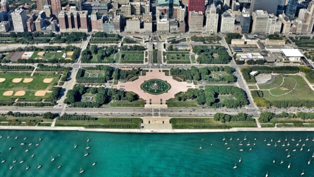 Clarence F. Buckingham Memorial Fountain