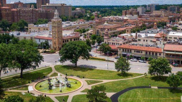 Country Club Plaza