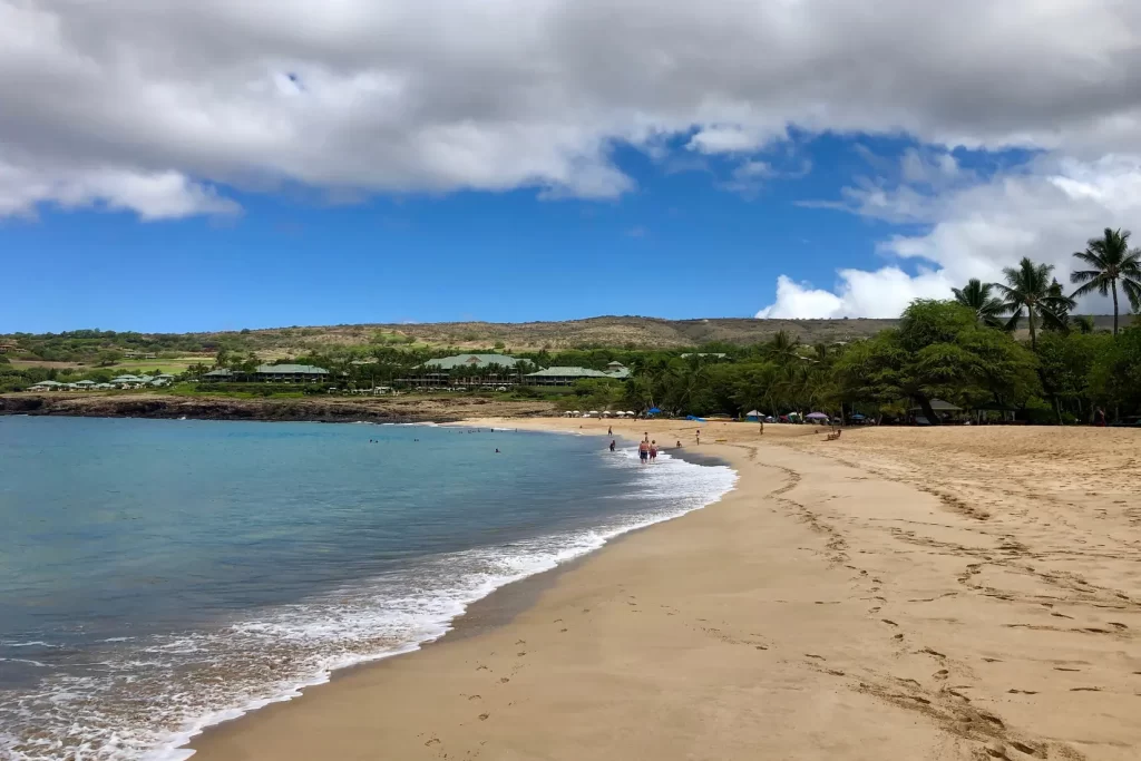 Hulopoe Bay