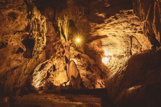 Onyx Cave