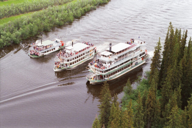 Riverboat Discovery Tour