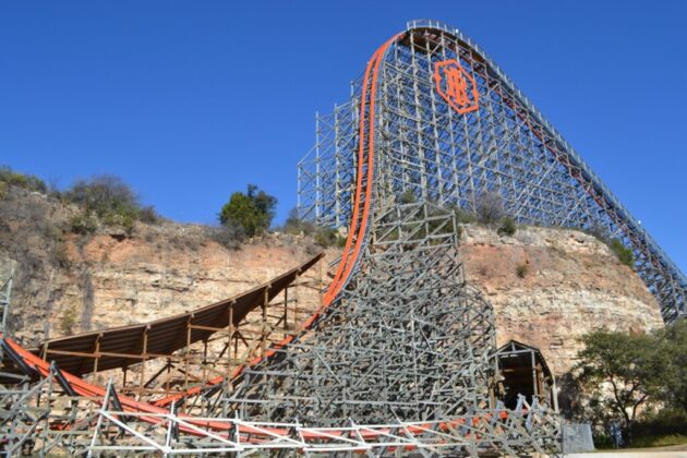 Six Flags Over Texas