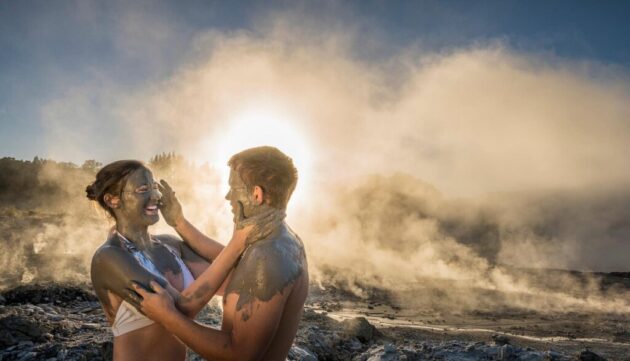 Hell's Gate Geothermal Reserve and Mud Spa