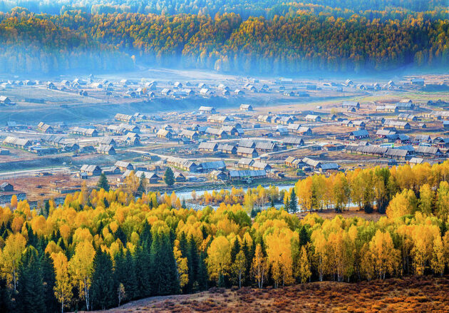 Hemu Village (禾木村)