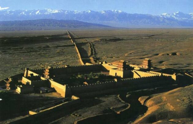 Jiayuguan Great Wall (嘉峪关长城)