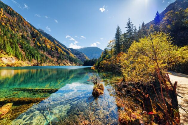 Jiuzhaigou Valley