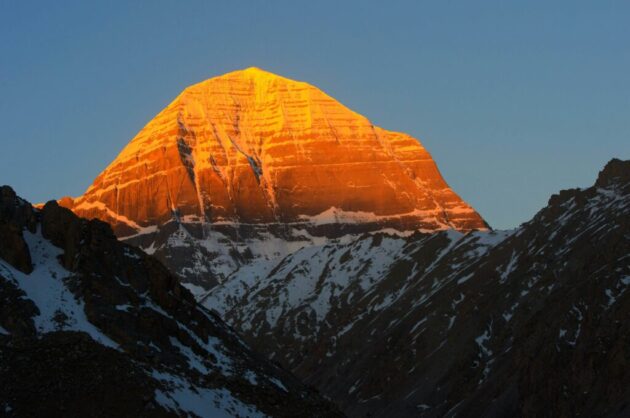 Mount Kailash (冈仁波齐)