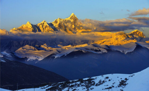 Namjagbarwa Peak (南迦巴瓦峰)