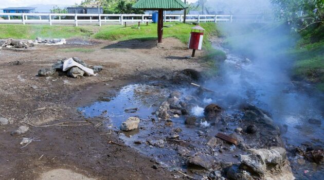 Savusavu Hot Springs