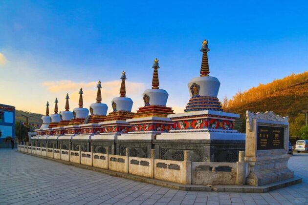 Taer Monastery (塔尔寺)