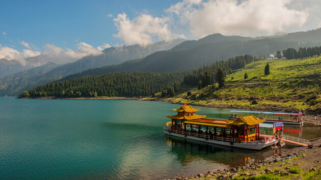 Tianshan Tianchi Scenic Spot