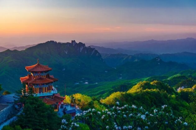 Baiyun Mountain