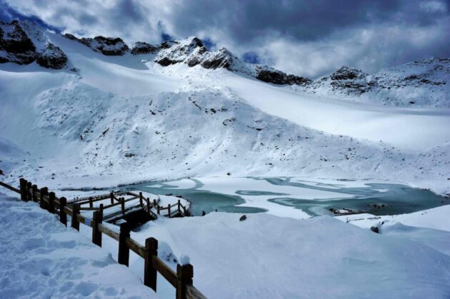 Dagu Glacier