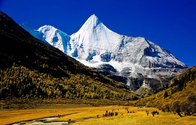 Daocheng Yading