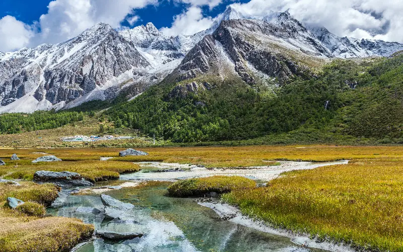 Daocheng Yading