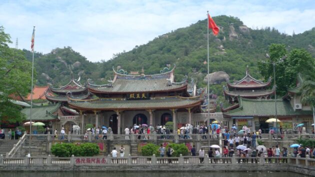 Nanputuo Temple