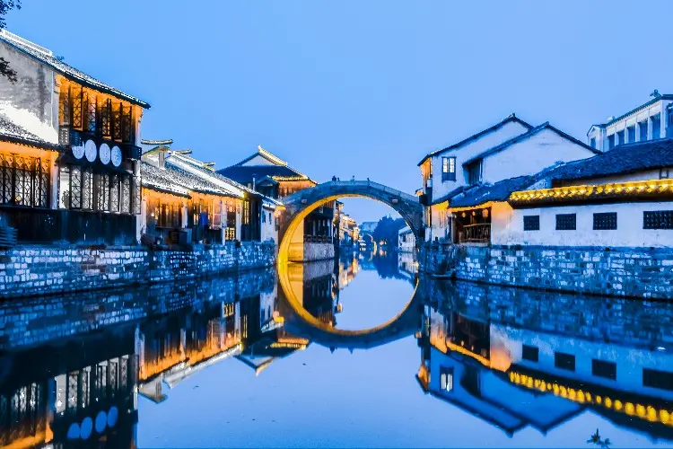 Nanxun Town (南浔古镇) ★★★