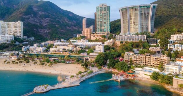 Repulse Bay Beach