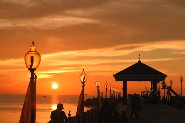 Tamsui Fisherman's Wharf