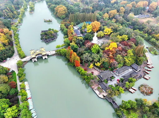 Slender West Lake