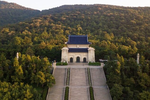 The Sun Yat-sen Mausoleum