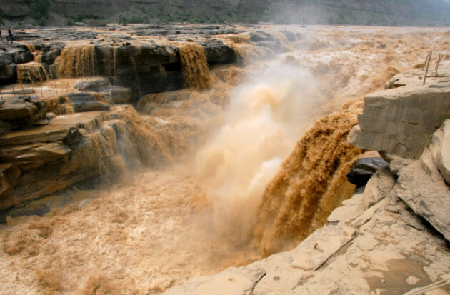 Hukou Falls (黄河壶口瀑布) ★★★