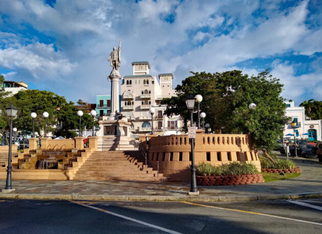 Plaza Colón