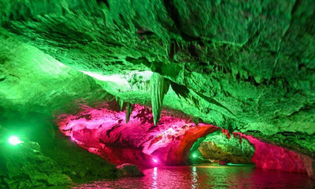 Benxi Water Cave