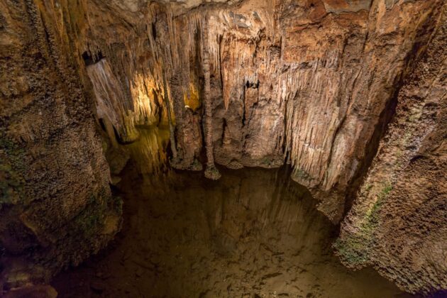 Furong Cave