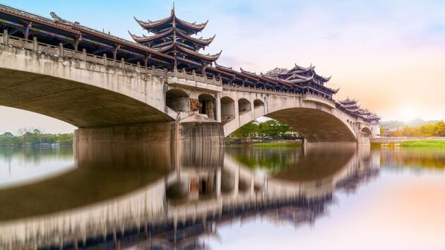 Huanglongxi Ancient Town