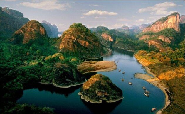 Longhushan National Geopark