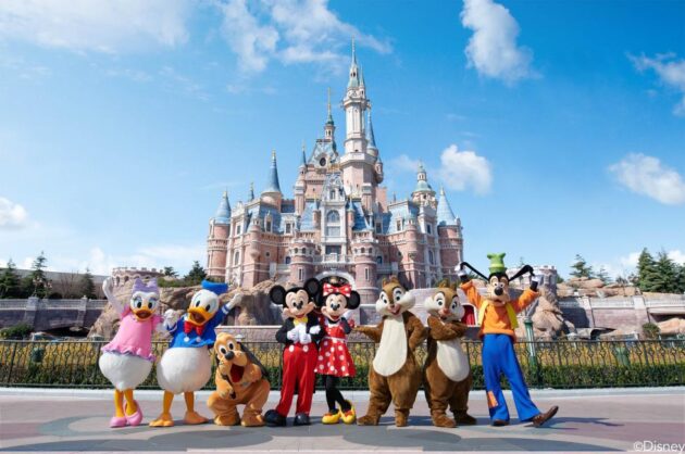 Shanghai Disneyland (上海迪士尼)