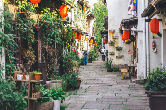 Xiaohe Straight Street