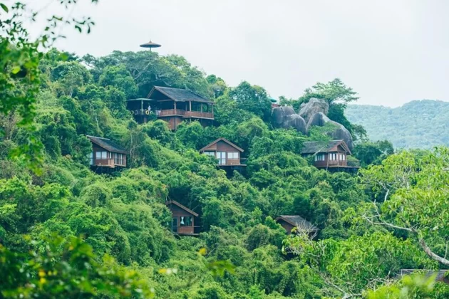 Yalong Bay Tropical Paradise Forest Park