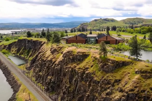 Columbia Gorge Discovery Center & Museum