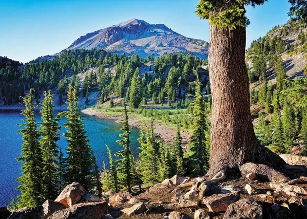 Lassen Peak Trail