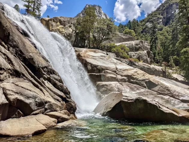 Mist Falls